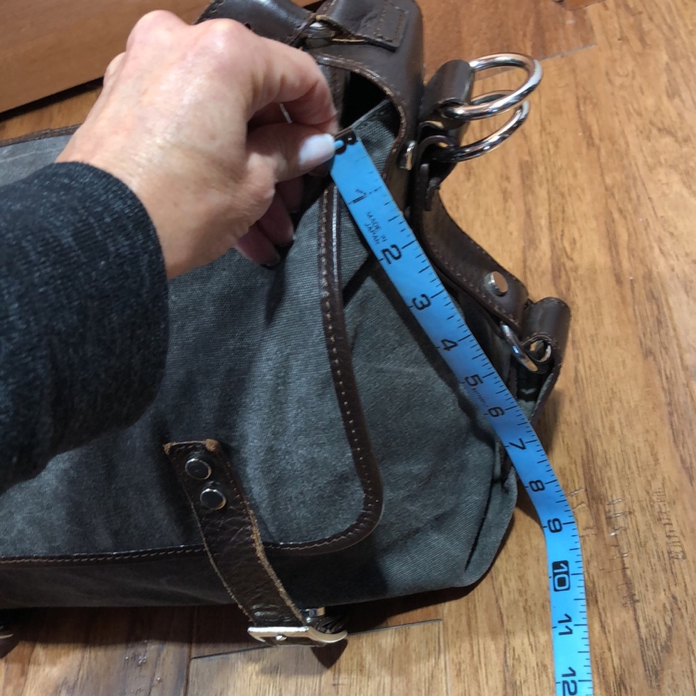 Sundance Black and Brown Satchel - Picture 16 of 16